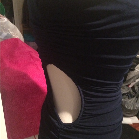 One sided dress.  Color navy. - Picture 6 of 8